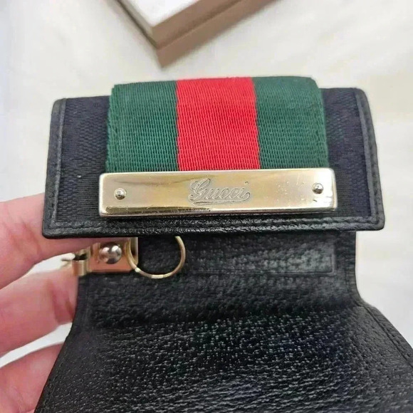 Gucci Sherryline & Black Canvas Key  Holder - Picture 12 of 14